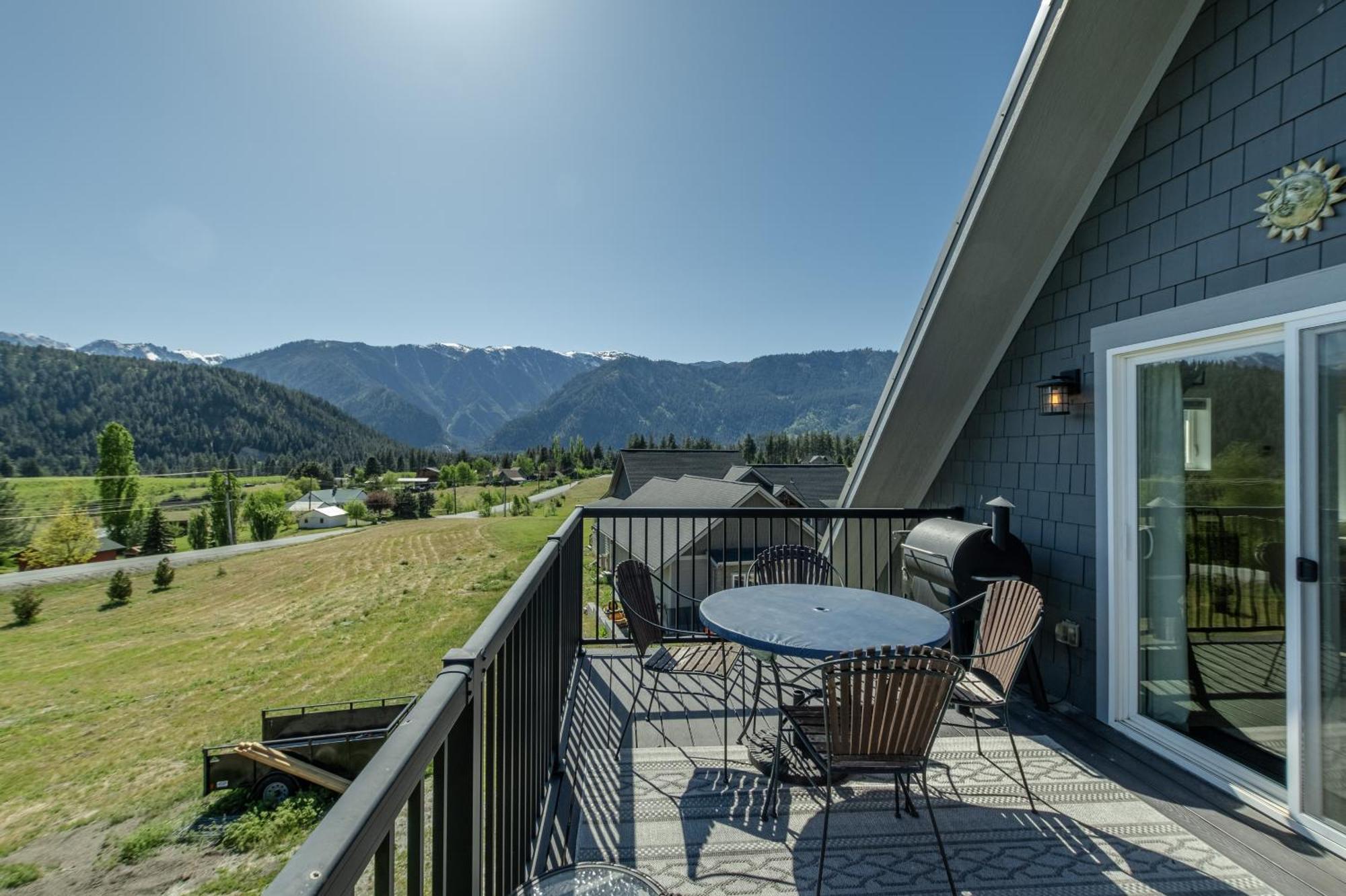 Berg Haus By Nw Comfy Cabins Leavenworth Exterior photo
